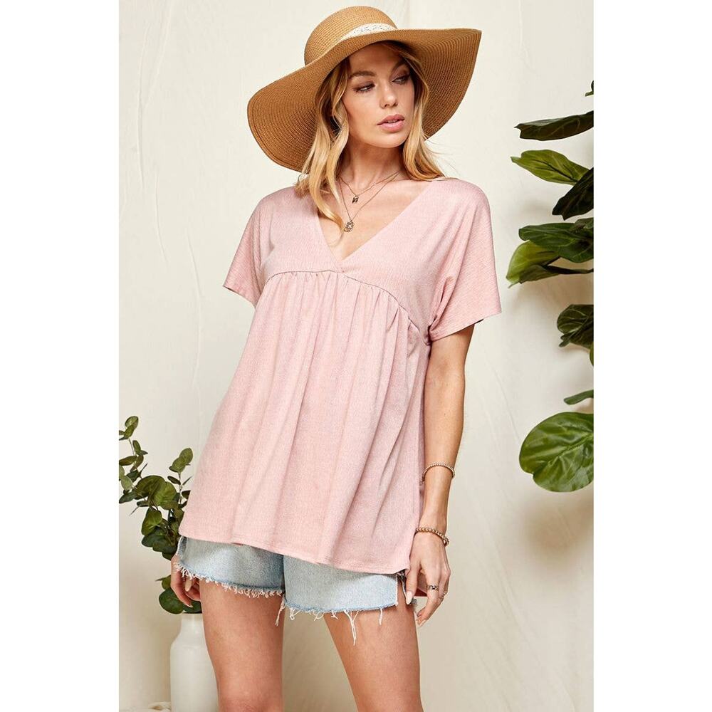ST21043A - WOMEN SOLID SOFT V NECK BABY DOLL BLOUSE: BLUSH / M